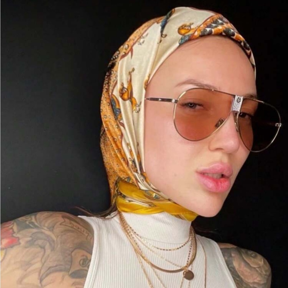 Elegant Yellow and Cream Scarf S1 - Picture 2 of 3